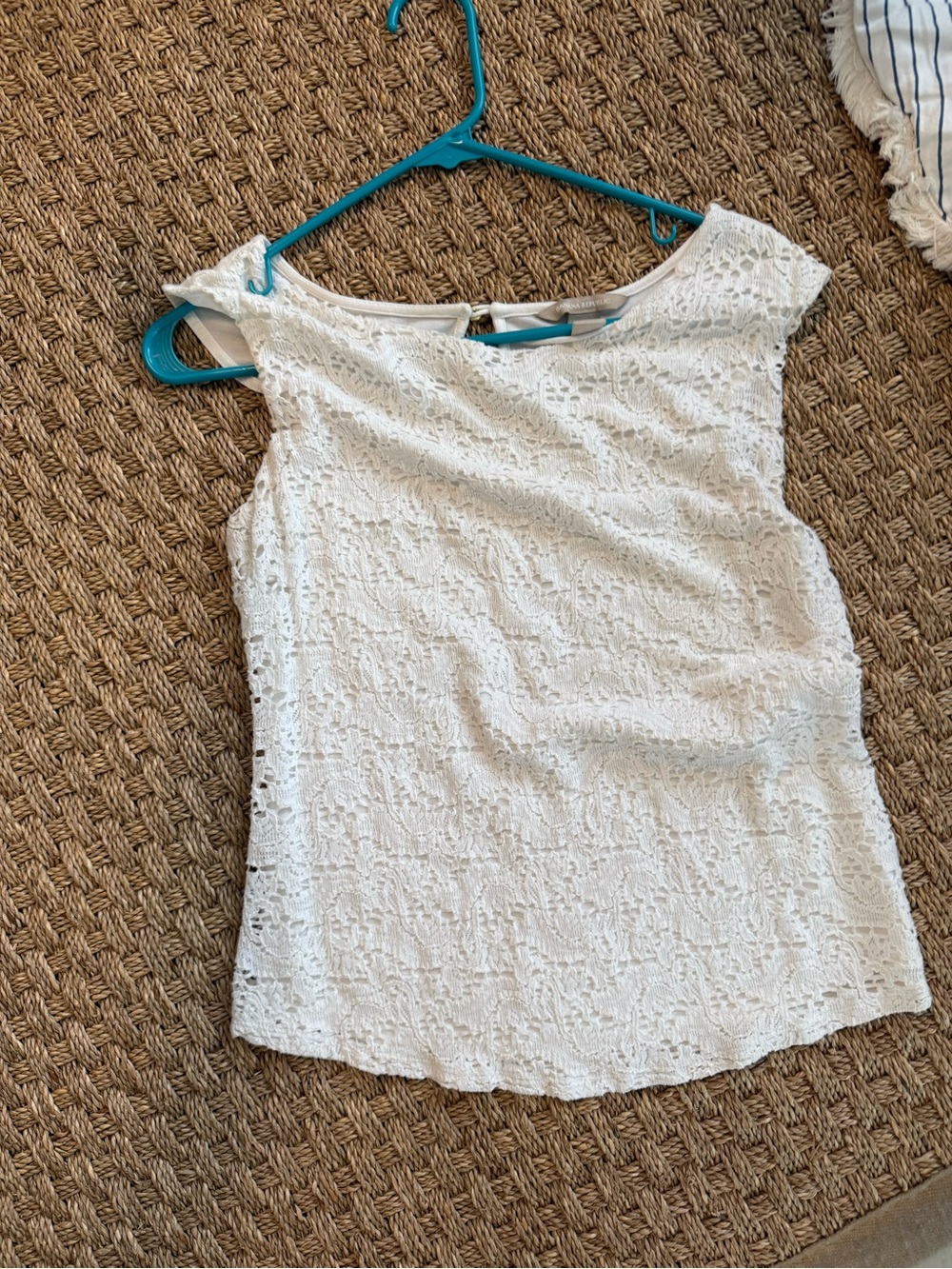 Banana Republic White Lace Boatneck Camisole
